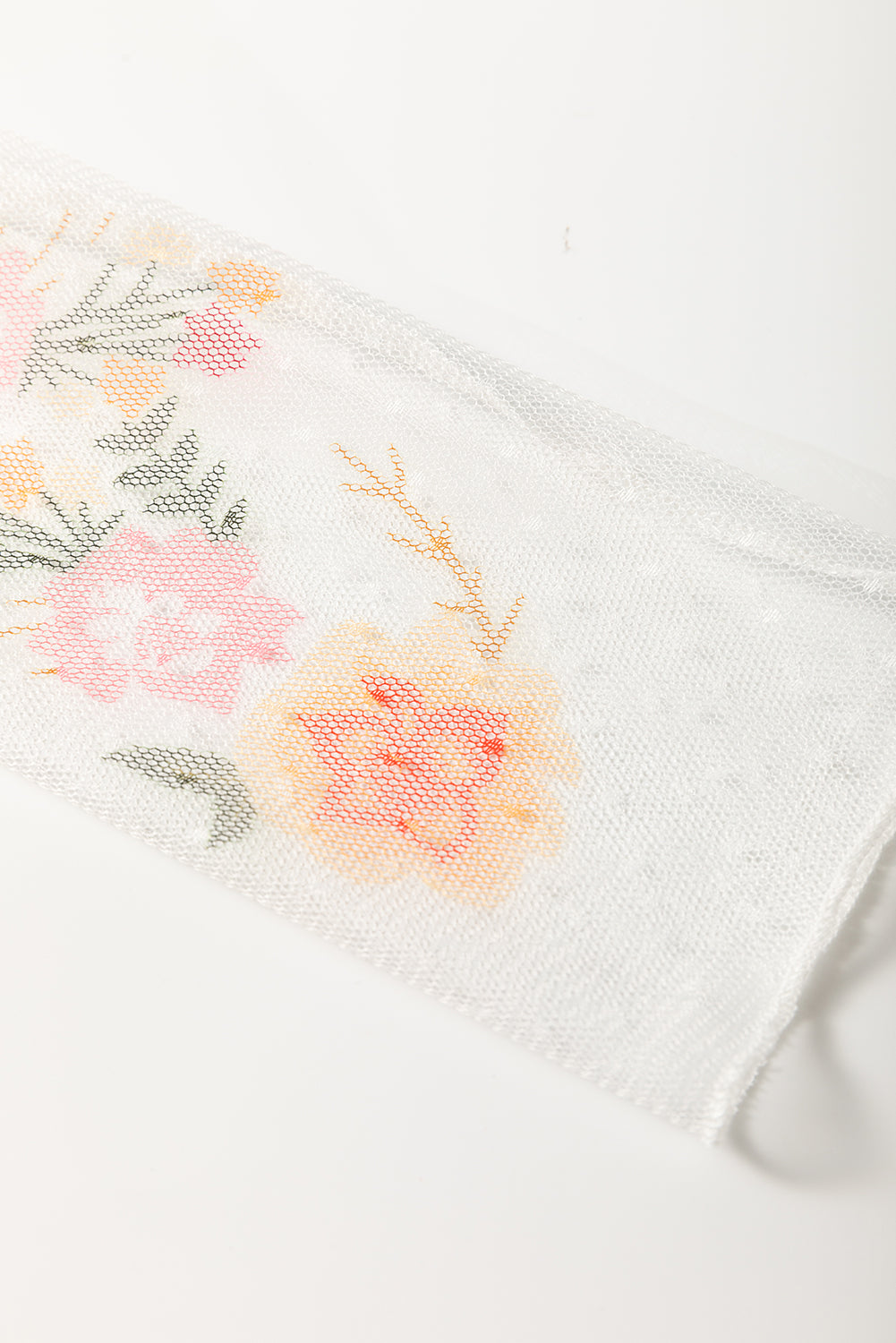 White Floral Mesh Patchwork Sleeve Fake Two-Piece Top