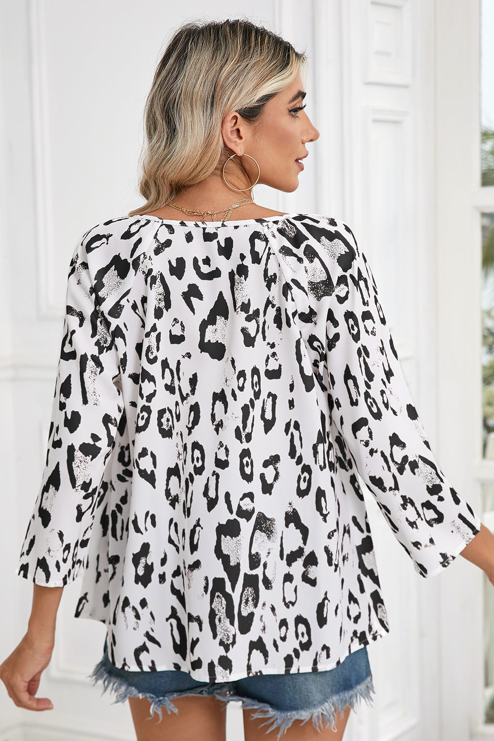 Black Leopard Print V Neck 3/4 Sleeve Blouse