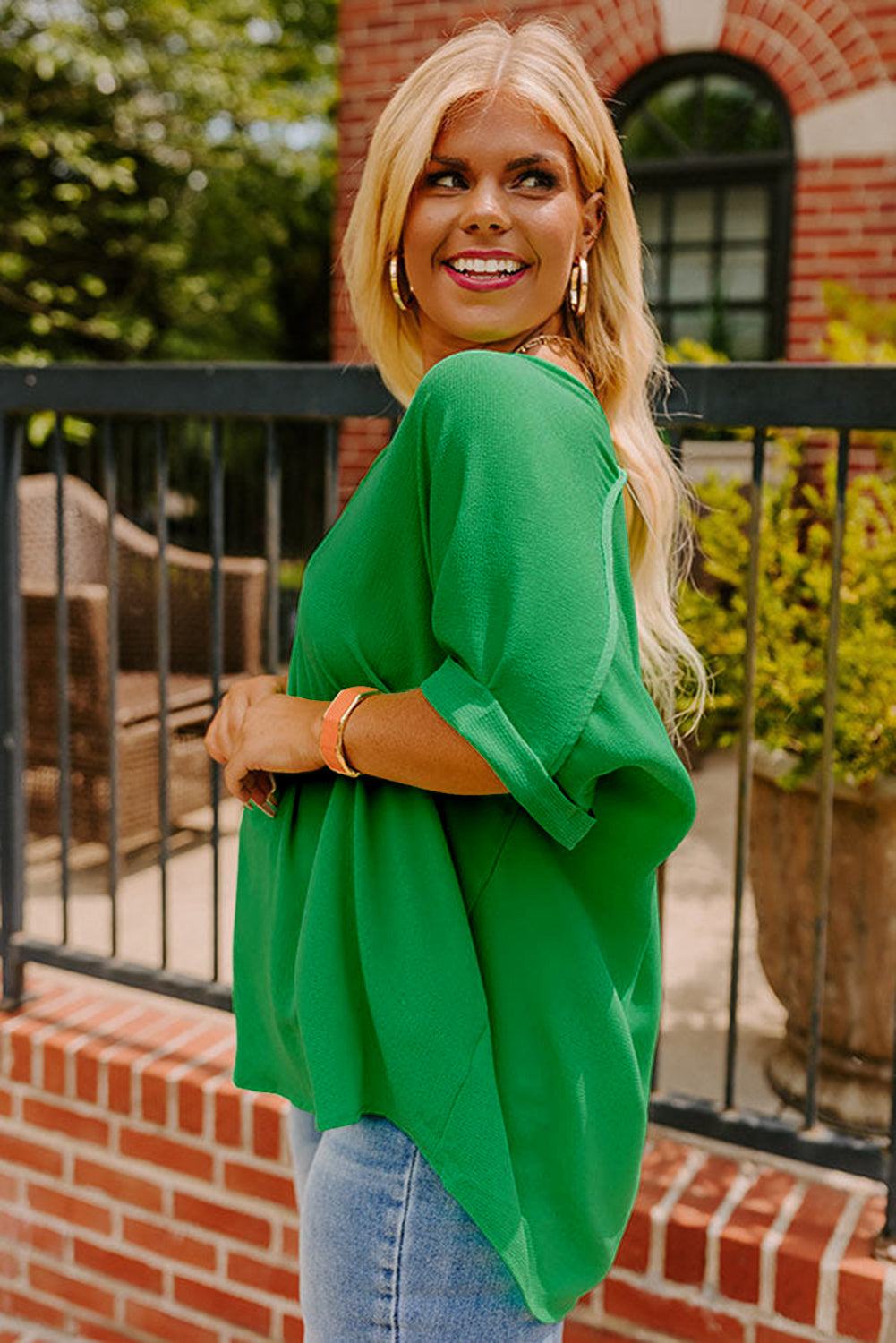 Black Seamed Back High Low Hem V Neck Plus Size Tee