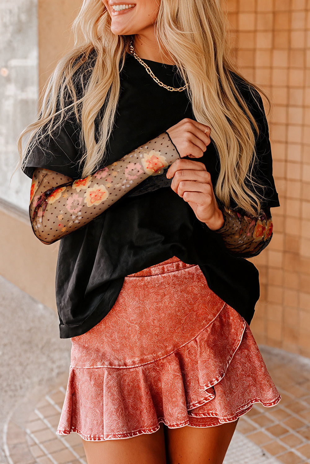 White Floral Mesh Patchwork Sleeve Fake Two-Piece Top