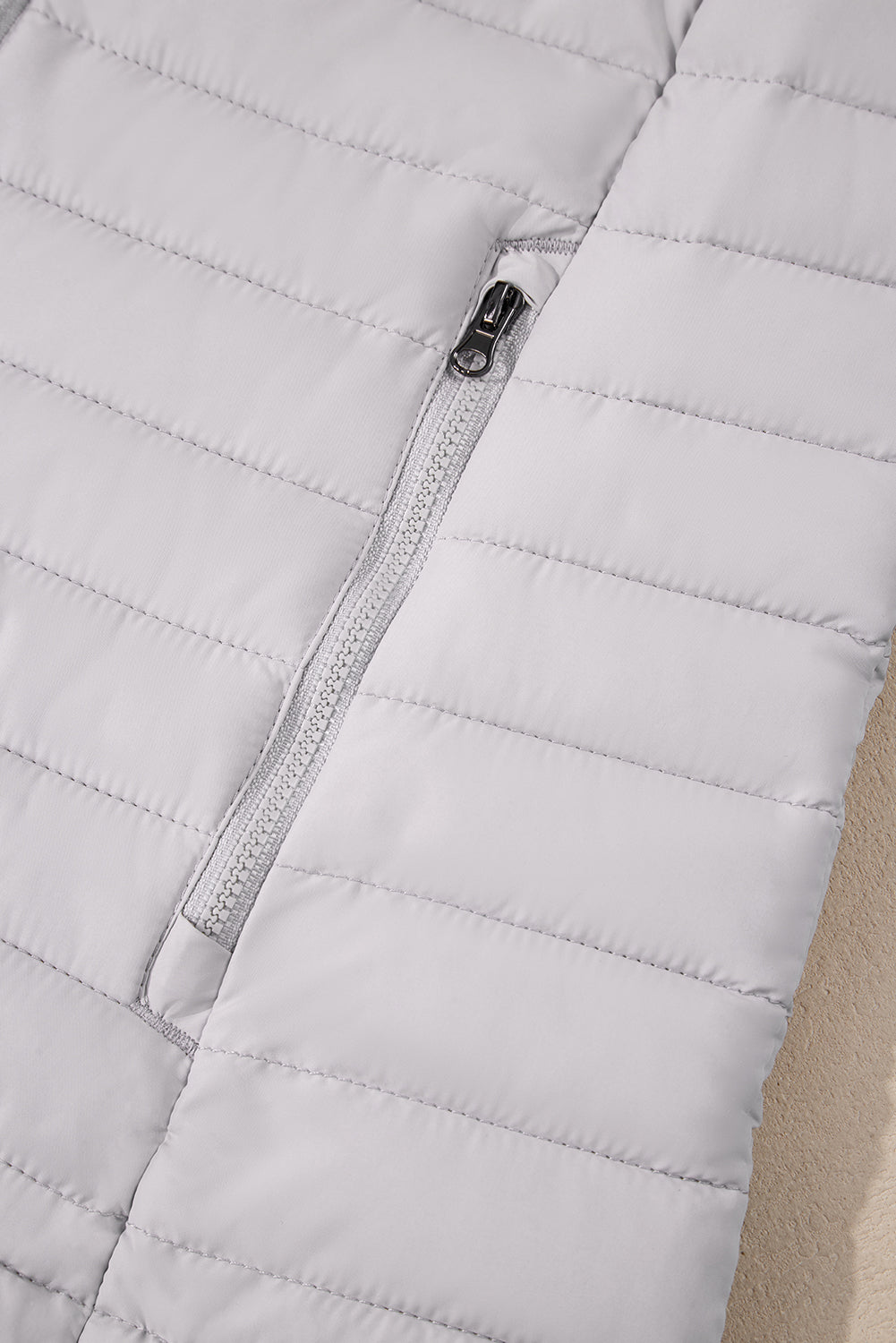 Black Solid Color Quilted Zip-up Puffer Jacket