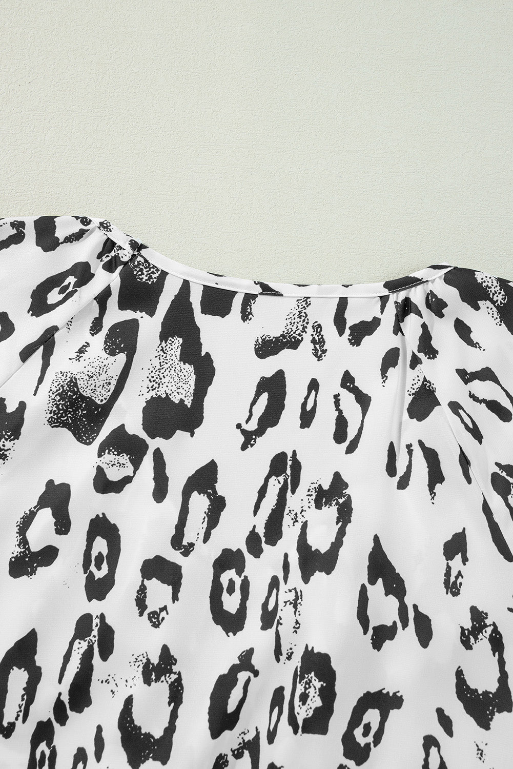 Black Leopard Print V Neck 3/4 Sleeve Blouse