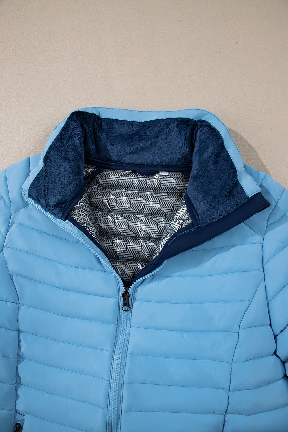 Black Solid Color Quilted Zip-up Puffer Jacket