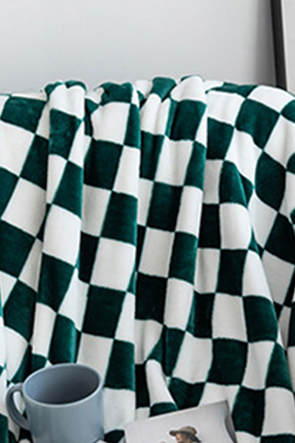 Color black Checkerboard Printed Soft Throw Blanket 120*200cm