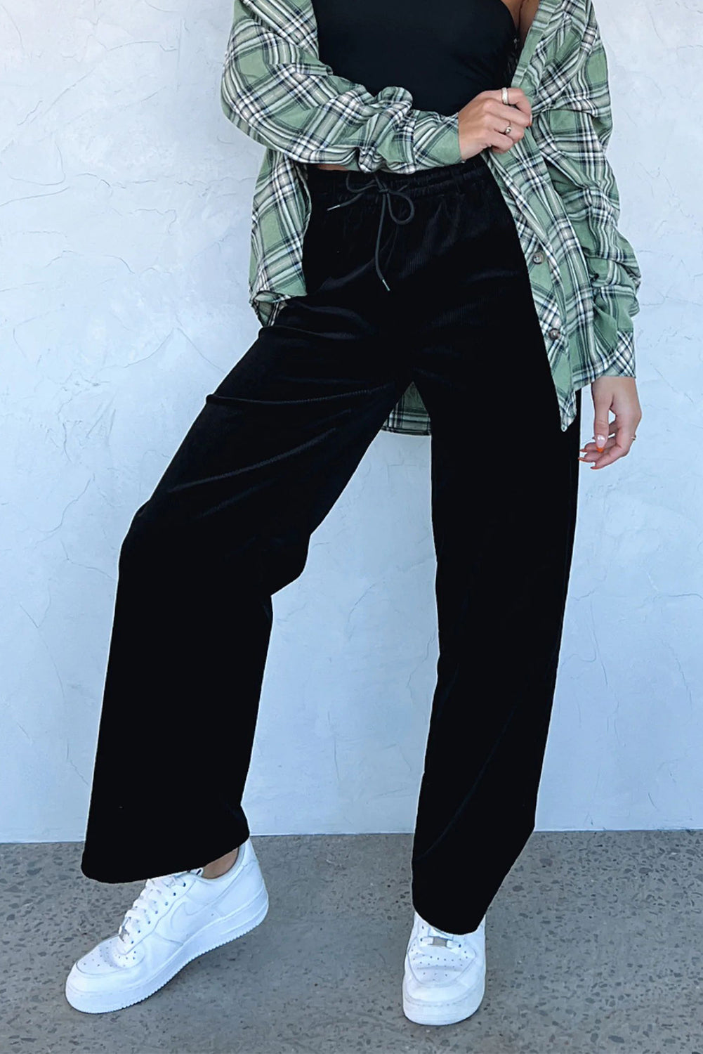 Evergreen Solid Drawstring Waist Wide Leg Pants